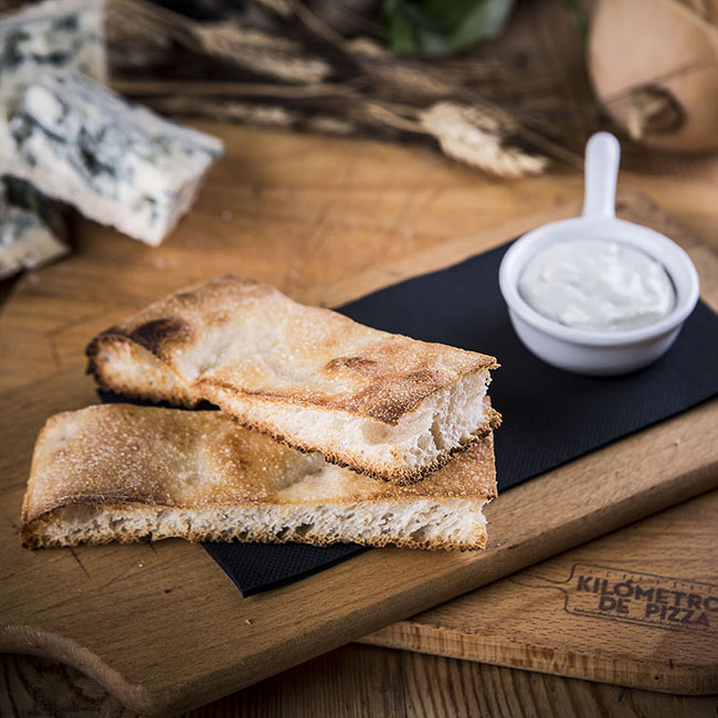 Focaccia con gorgonzola