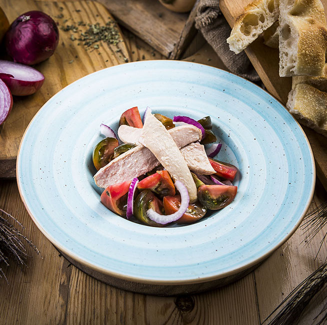 Ensalada de ventresca y tomate